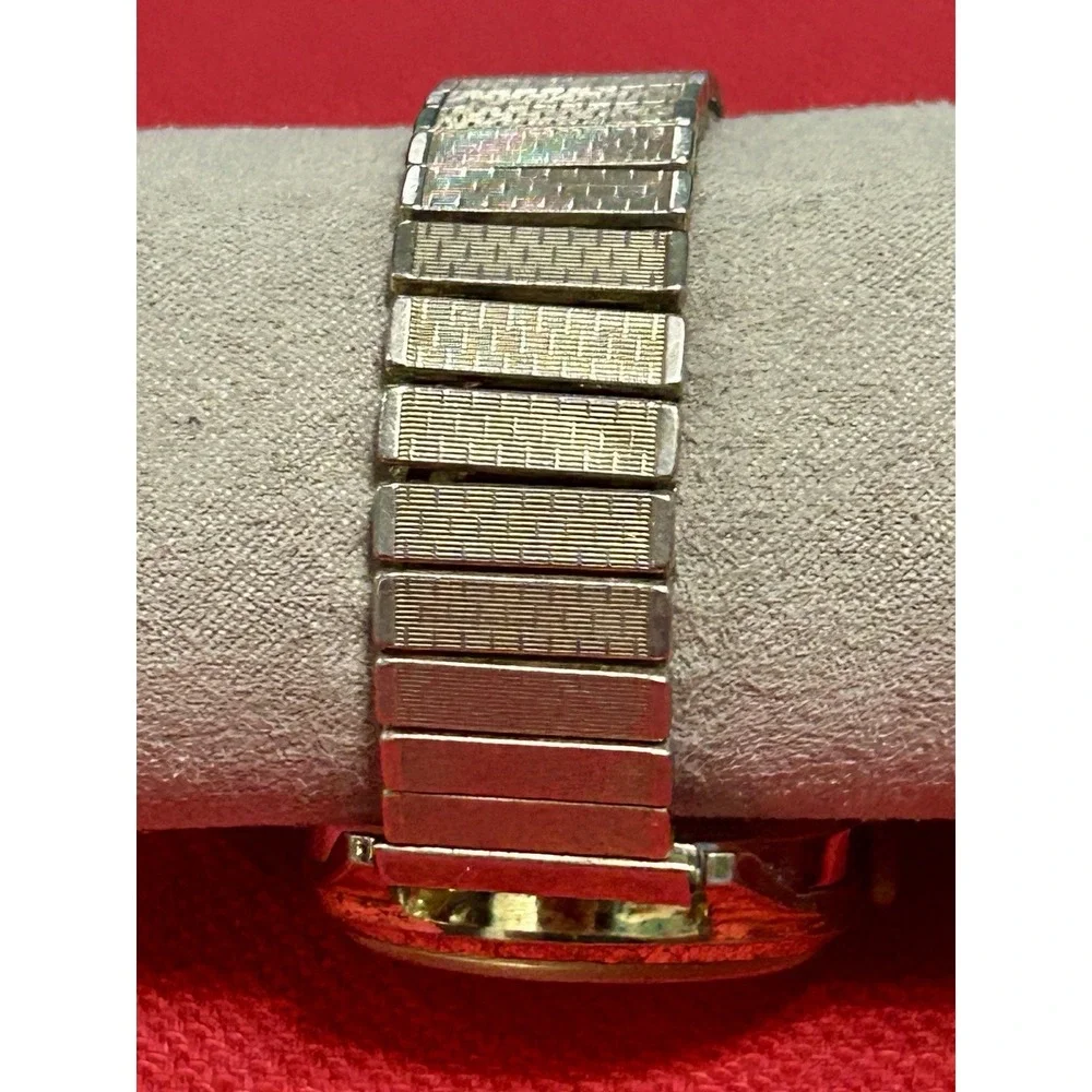 Vintage 1950's Lord Nelson Men's Mechanical Watch Swiss Made 1 Jewel Diamond Tol